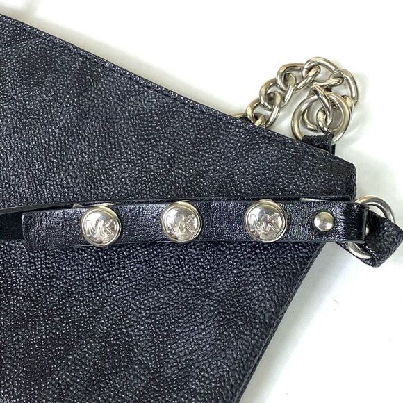 MK Michael Kors Black & Grey Monogram Pull Chain Belt Bag Mini Bag Purse - Picture 5 of 9